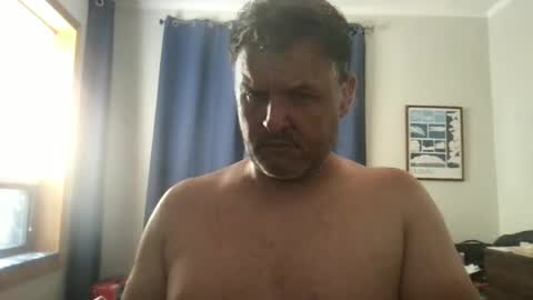 chicagoguy7183 online show from June 25, 2026, 2:10 pm
