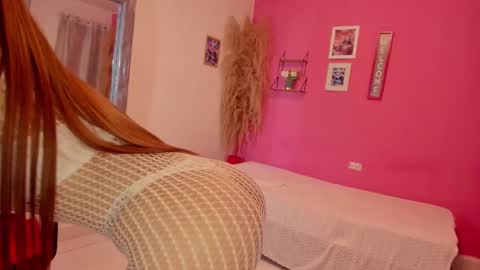 chicos_sexy online show from November 26, 2025, 1:06 am