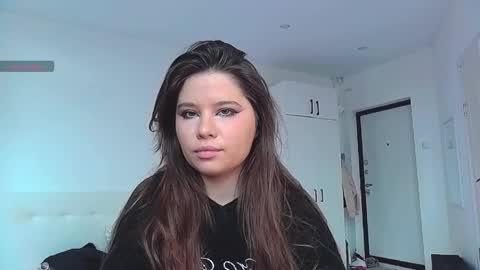 Snapshot of chiculya chatting on April 4, 2026, 12:13 pm chiculya online show from April 4, 2026, 12:13 pm