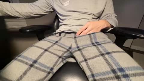 chiefgyro online show from November 13, 2025, 7:07 am