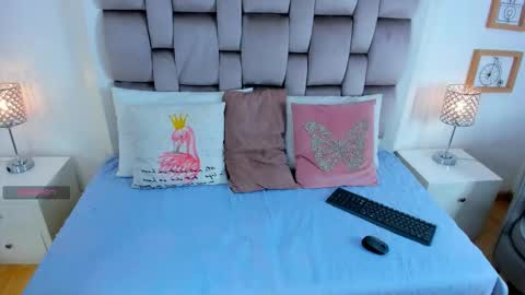 Snapshot of chikibom28 chatting on October 10, 2025, 7:57 pm Chiki online show from October 10, 2025, 7:57 pm