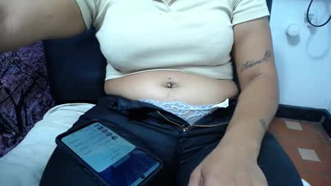 Chikys   online show from November 10, 2025, 2:38 pm