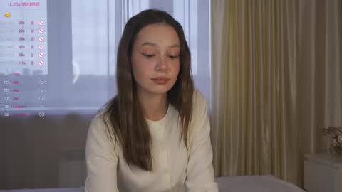 Nicole online show from October 14, 2025, 5:30 am