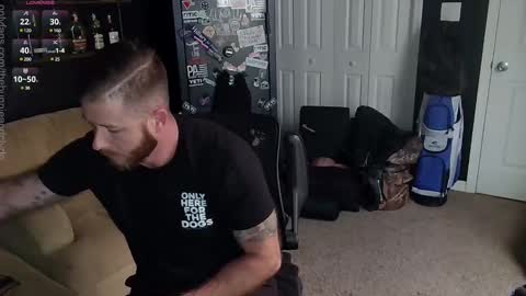 Snapshot of chillinthemosttt chatting on February 8, 2025, 7:59 pm Chillinthemosttt online show from February 8, 2025, 7:59 pm