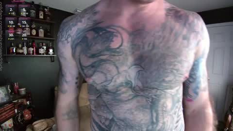 Snapshot of chillinthemosttt chatting on March 3, 2025, 8:32 pm Chillinthemosttt online show from March 3, 2025, 8:32 pm