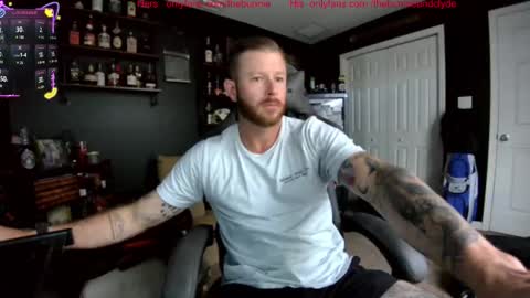 Snapshot of chillinthemosttt chatting on October 21, 2025, 7:47 pm Chillinthemosttt online show from October 21, 2025, 7:47 pm