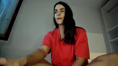 Snapshot of chillwithcamii chatting on September 29, 2025, 4:50 am yoursensualparadise online show from September 29, 2025, 4:50 am