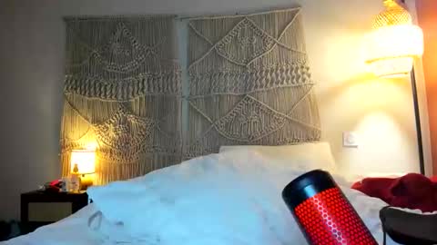 yoursensualparadise online show from March 22, 2026, 2:09 pm