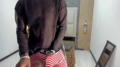 Snapshot of chimi88 chatting on October 13, 2025, 12:38 pm chimi88 online show from October 13, 2025, 12:38 pm