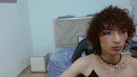 chipi_tay online show from October 19, 2025, 11:55 am