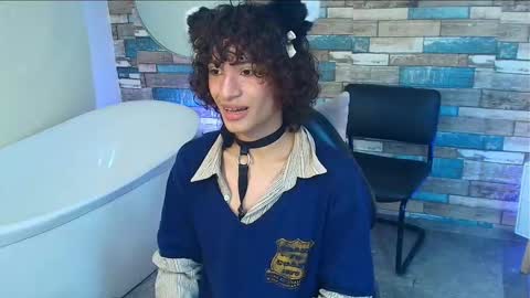 Snapshot of chipi_tay chatting on February 2, 2026, 7:12 pm chipi_tay online show from February 2, 2026, 7:12 pm