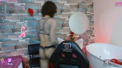 Snapshot of chipi_tay chatting on February 16, 2026, 7:21 pm chipi_tay online show from February 16, 2026, 7:21 pm