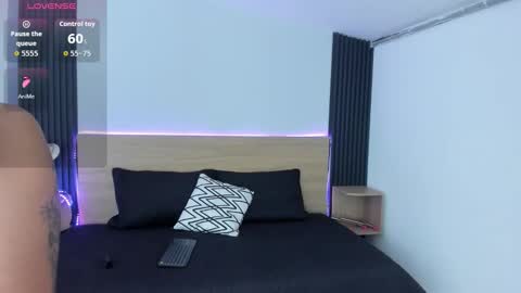 Chiqui online show from October 31, 2025, 7:37 pm