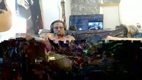 Snapshot of chitwnhustler chatting on December 30, 2024, 6:42 am SpunHung online show from December 30, 2024, 6:42 am
