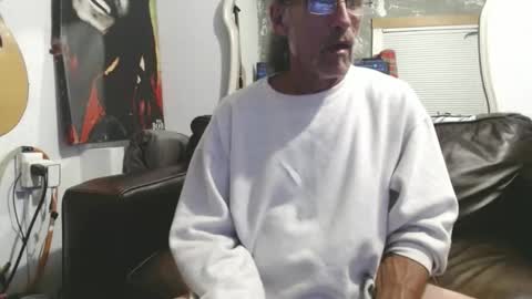 Snapshot of chitwnhustler chatting on January 5, 2025, 6:46 am SpunHung online show from January 5, 2025, 6:46 am