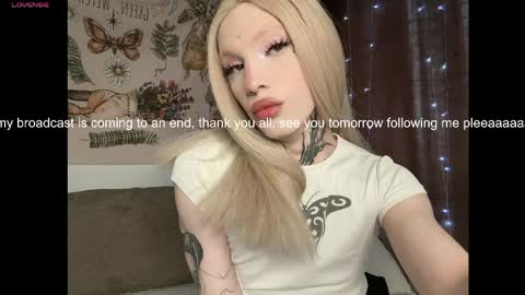 Snapshot of chl0echerry chatting on May 29, 2026, 3:26 am Chloe INDEPENDENT MODEL online show from May 29, 2026, 3:26 am