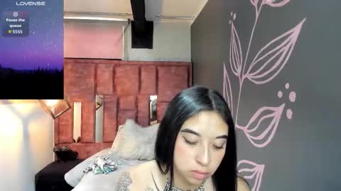 Snapshot of chloe_adamsa__ chatting on October 6, 2025, 7:44 pm CHLOE online show from October 6, 2025, 7:44 pm