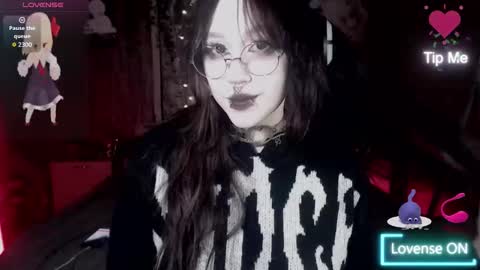 chloe_crystall_killer online show from October 18, 2025, 10:43 pm