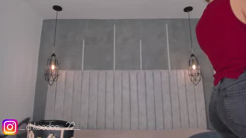 Chloe online show from January 28, 2025, 10:56 am