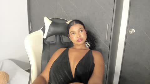 chloe online show from May 7, 2026, 12:16 am