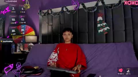 Isabella curly hair - Anastasia short hair  online show from December 2, 2024, 3:03 pm