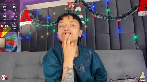 Isabella curly hair - Anastasia short hair  online show from December 22, 2024, 6:15 pm