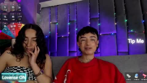 Isabella curly hair - Anastasia short hair  online show from January 3, 2025, 10:08 pm