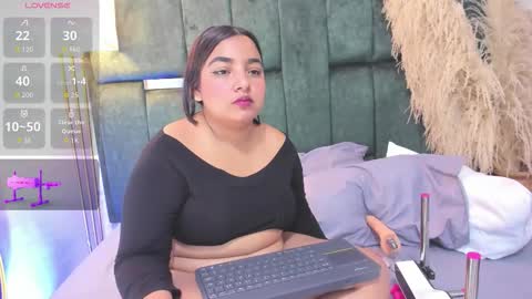 Chloe online show from March 3, 2026, 6:47 pm