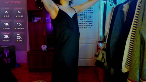 Snapshot of chloe_lorelai chatting on January 3, 2025, 11:46 am Chloe-Lorelei online show from January 3, 2025, 11:46 am