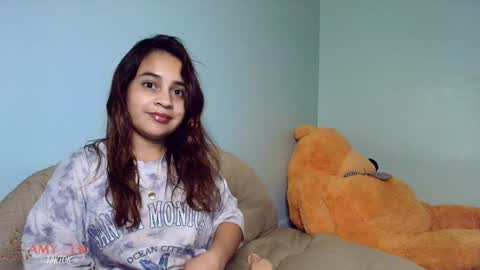 Snapshot of chloe_maia1 chatting on January 3, 2025, 1:27 am AMY online show from January 3, 2025, 1:27 am