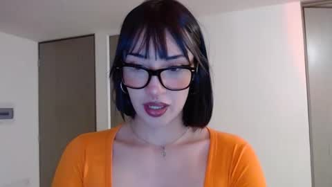 cloes  online show from March 26, 2026, 6:19 am