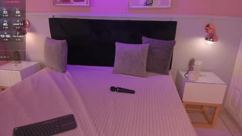   online show from April 1, 2026, 8:17 pm