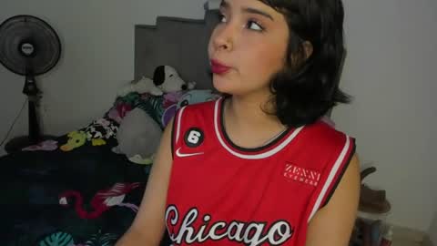 Snapshot of chloe_watson_ chatting on June 20, 2026, 7:49 pm online show from June 20, 2026, 7:49 pm