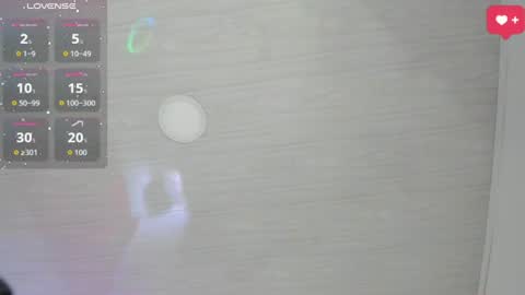 Snapshot of chloe_watson_ chatting on July 16, 2026, 8:59 pm online show from July 16, 2026, 8:59 pm