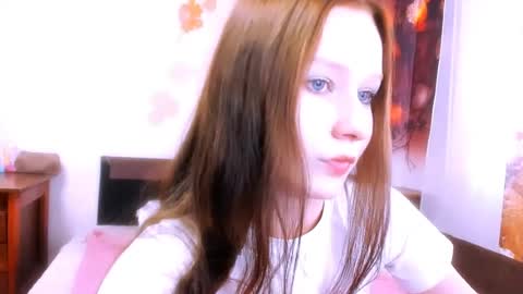 Chloe online show from July 3, 2026, 4:08 am