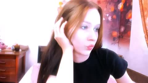 Chloe online show from July 31, 2026, 4:45 am
