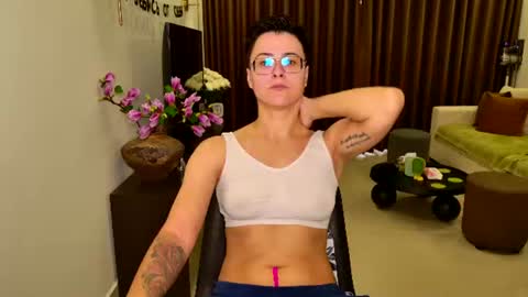 Eva and Sandra online show from July 2, 2026, 4:51 am