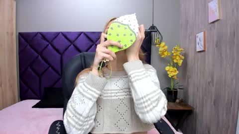 Snapshot of chloecampbell03 chatting on October 14, 2025, 12:28 pm chloecampbell03 online show from October 14, 2025, 12:28 pm