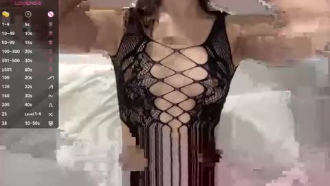 chloee__x online show from October 30, 2025, 11:11 am