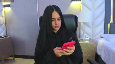  Chloe Harper  online show from January 12, 2026, 12:21 pm