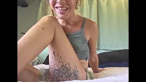 Snapshot of chloehazex chatting on September 27, 2025, 11:21 pm Chloe Haze online show from September 27, 2025, 11:21 pm
