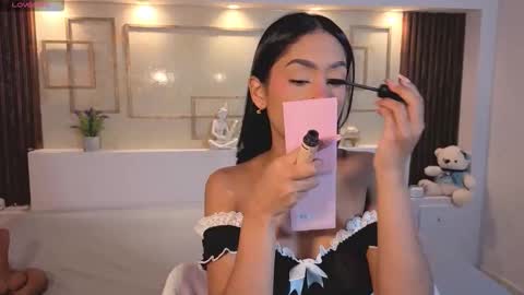 Snapshot of chloemoon9 chatting on October 28, 2025, 11:58 am Chloe Moon online show from October 28, 2025, 11:58 am