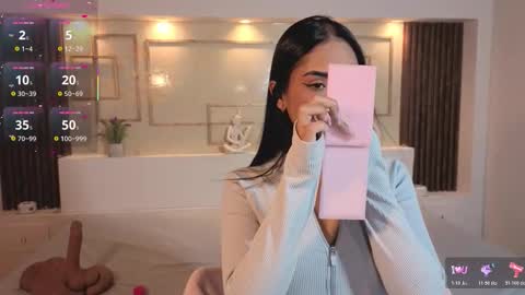 Snapshot of chloemoon9 chatting on November 8, 2025, 11:21 am Chloe Moon online show from November 8, 2025, 11:21 am