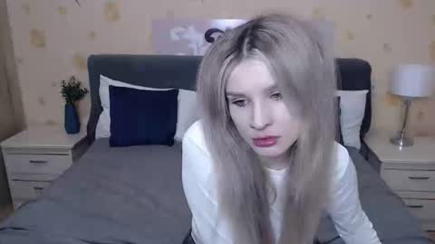Snapshot of chloemurmeow chatting on September 18, 2025, 8:00 pm chloemurmeow online show from September 18, 2025, 8:00 pm