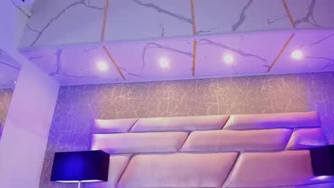 CHLOE  online show from February 27, 2025, 1:48 am