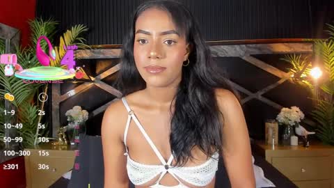 CHLOE  online show from March 7, 2025, 9:06 pm