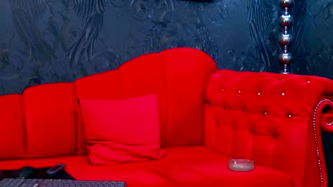 Chloe Vee online show from February 23, 2025, 11:33 am