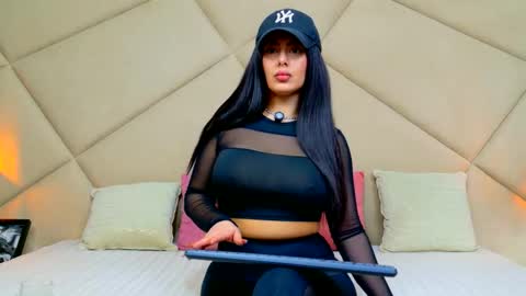 Chloe Vee online show from March 27, 2026, 6:08 am