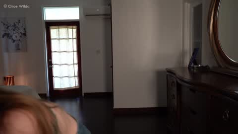 Chloe  online show from February 21, 2026, 7:59 pm