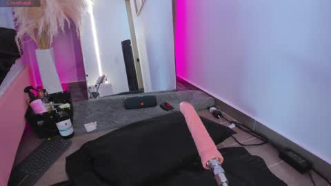 Snapshot of chlooee_ chatting on February 1, 2025, 11:16 pm Chlooe online show from February 1, 2025, 11:16 pm